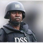 Omah Lay survives auto crash in Lagos